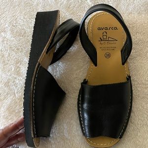 Avarca Handcrafted Black Sandals
